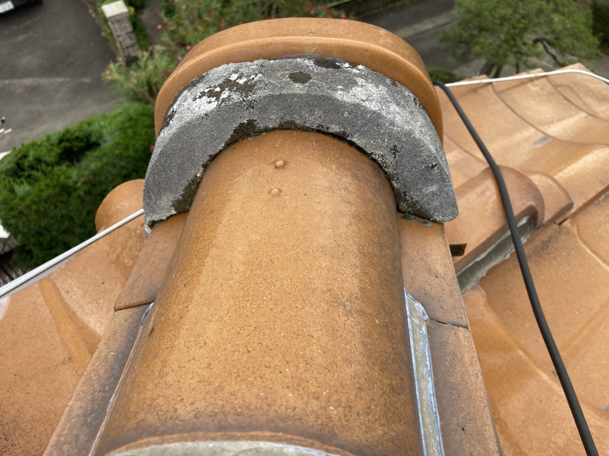 鬼瓦周りの漆喰